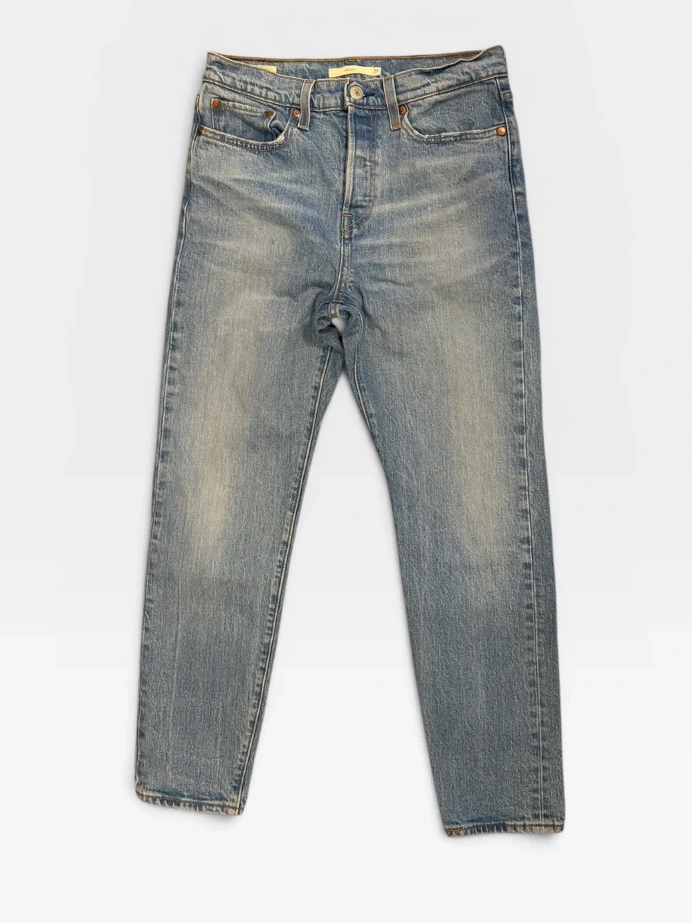 Levi’s Wedgie Straight Leg - Picture 2 of 5